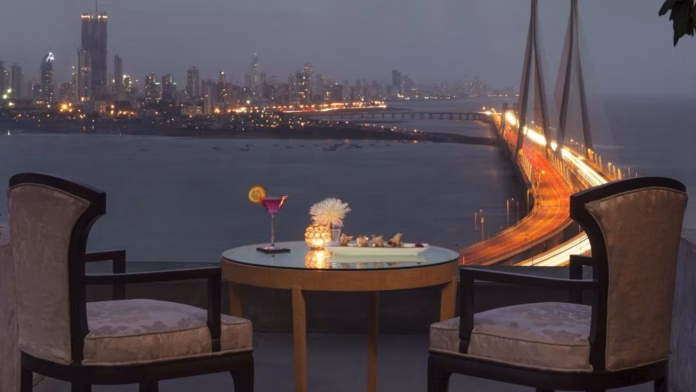 Candle Light Dinner in Mumbai