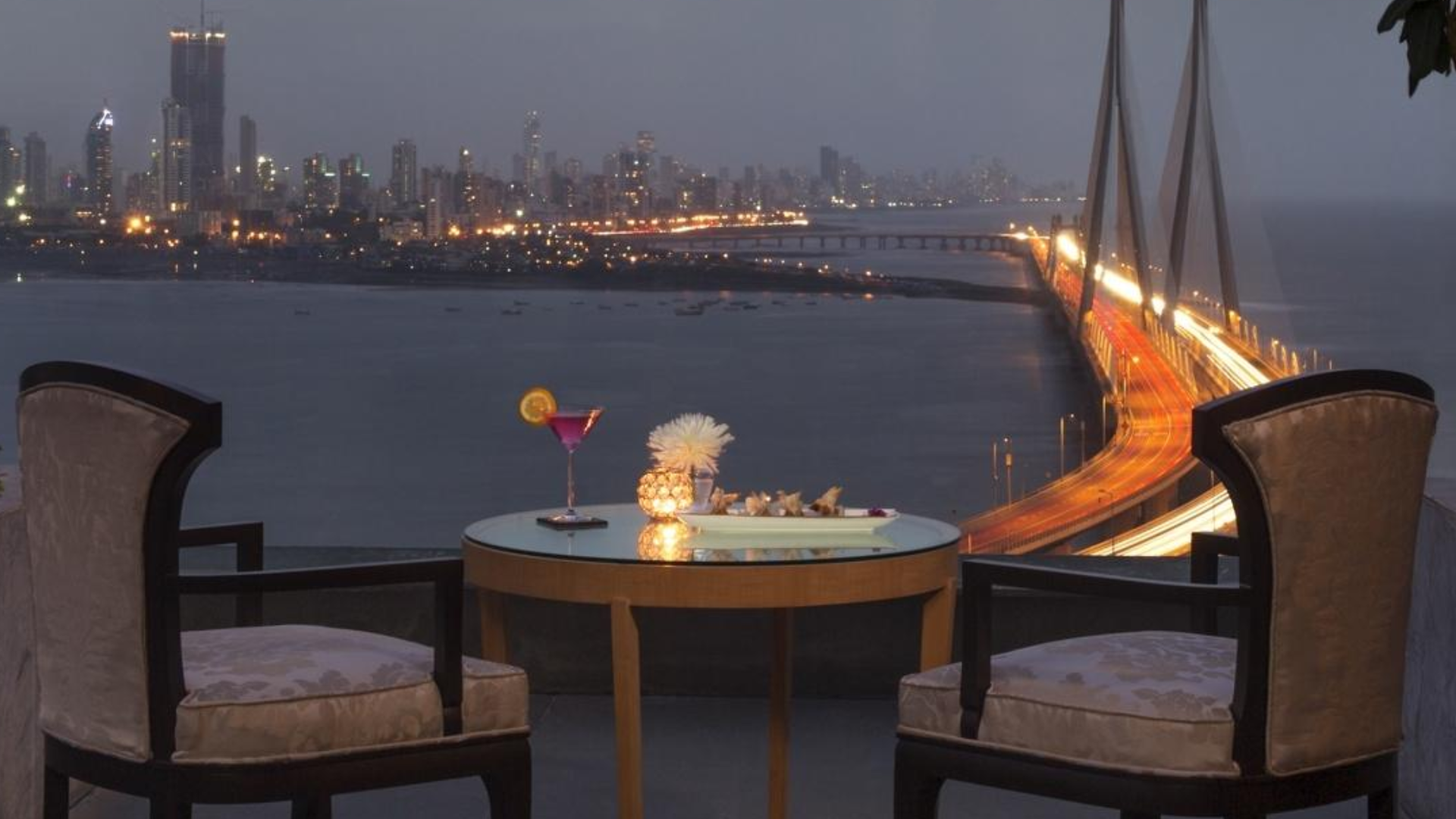 Candle Light Dinner in Mumbai