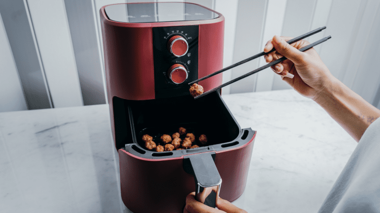 Why an Air Fryer is a game changer for busy working professionals