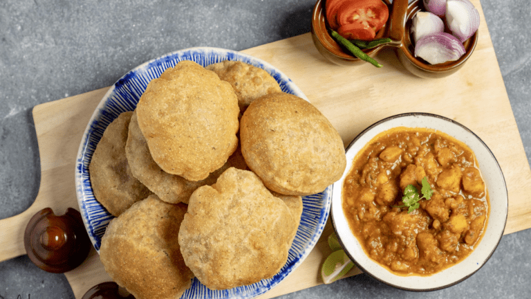 Bedmi Poori: A Breakfast Snack for Everyone who loves Indian Cuisine