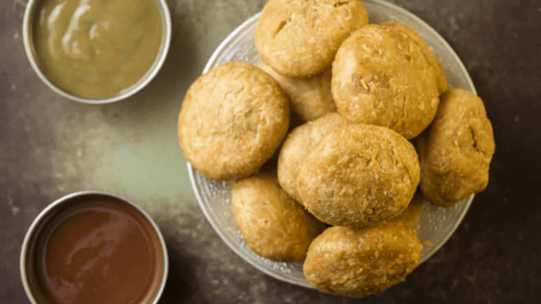 Craving a savory snack? Try this low-carb Kachori recipe – packed with flavor and nutrition!