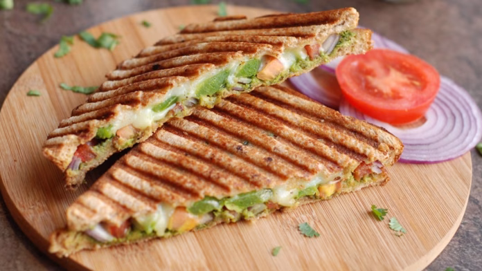 Chutney-Cheese-Sandwich