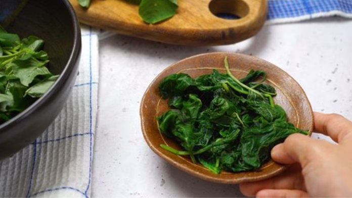blanched spinach