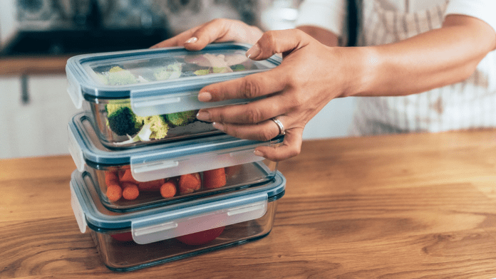 meal prepping meal prepping