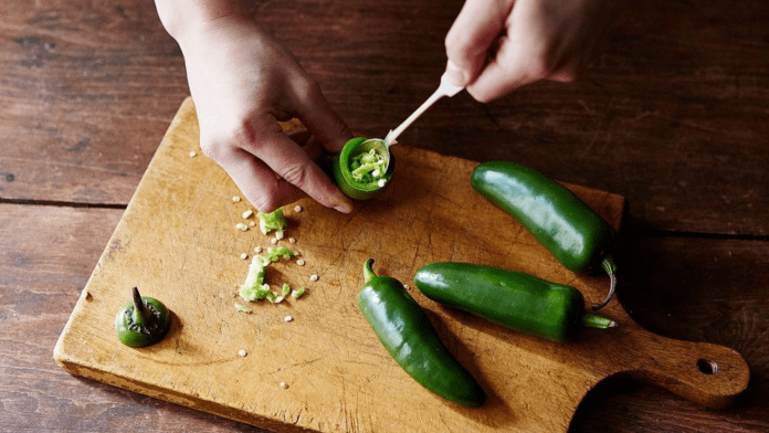 deseeding chilies