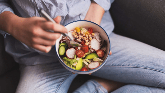 hostel healthy eating