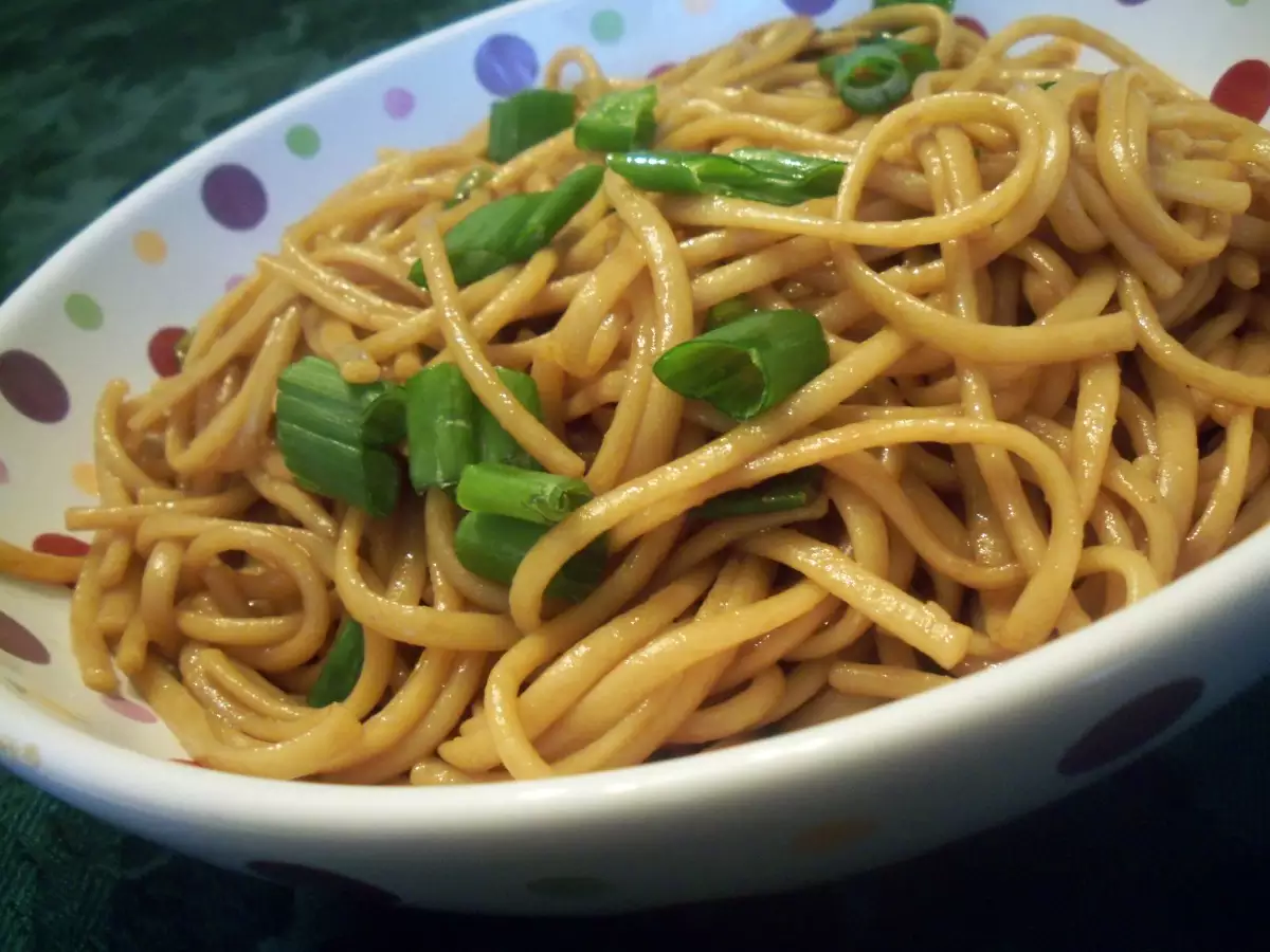 Asian Dishes Noodles